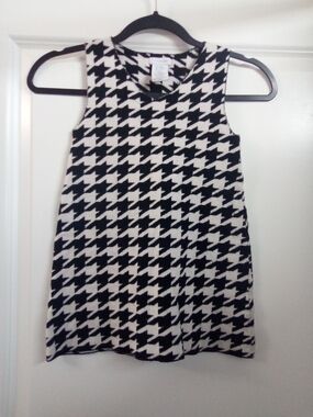 Girls Black and White Houndstooth Sleeveless Dress Size 5-6 By Tahari